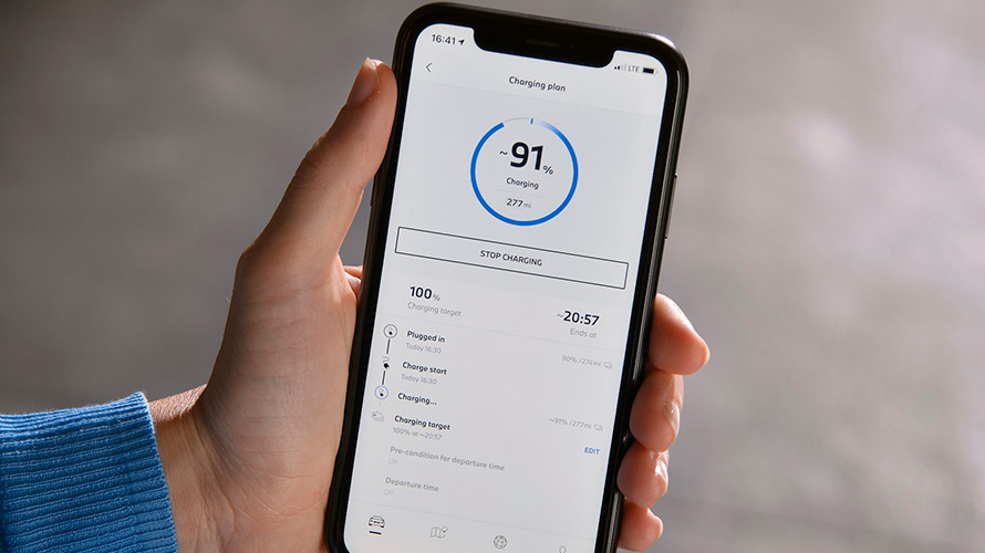 Керування процесом заряджання в OS8 та My BMW. Керування процесом заряджання My BMW.