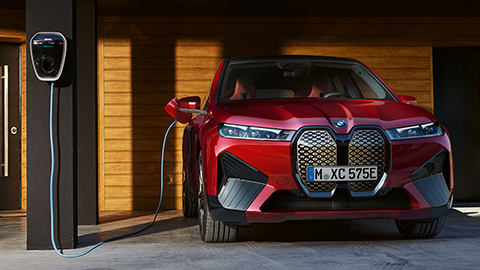 Автомобілі BMW i. Прайс-лист на електричні та гібридні автомобілі BMW i.
