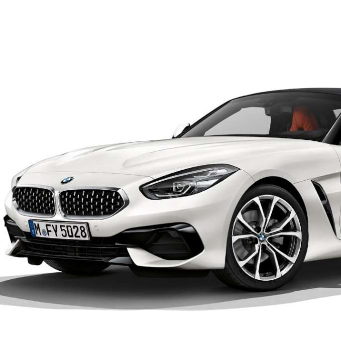 BMW Z4 Родстер Sport Line BMW Z4 Родстер Sport Line, передній знімок три чверті